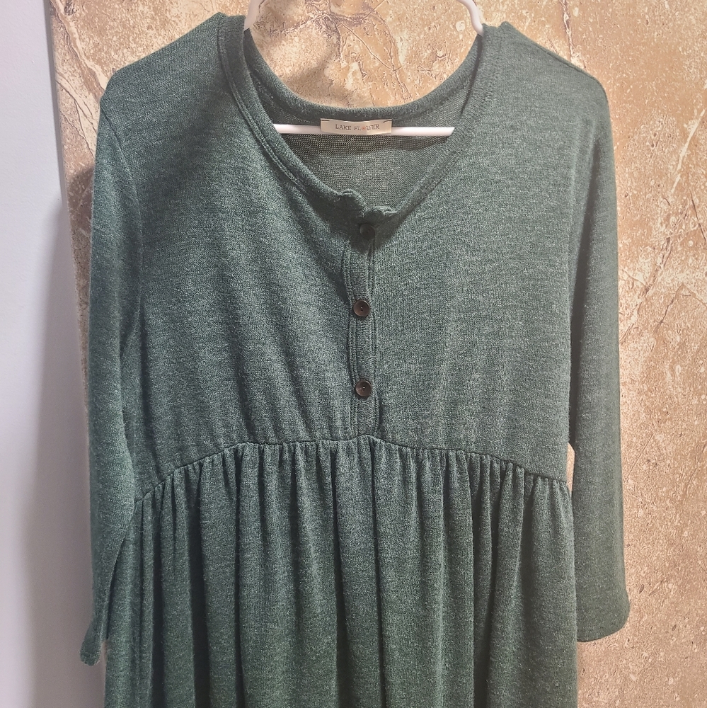 Lake flower green thermal top large